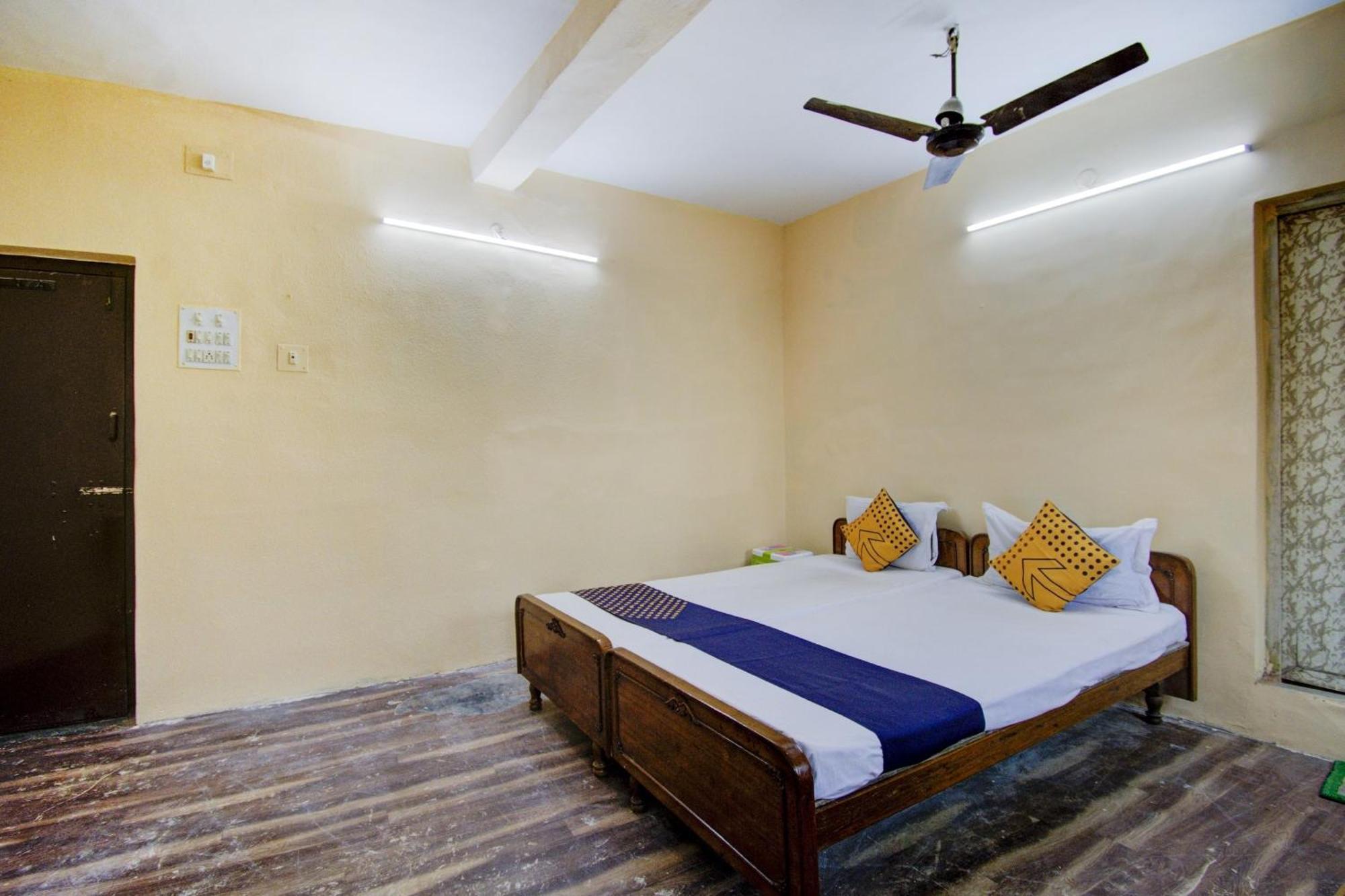 Spot On Dear Hotel Calcutta Calcutta Bara Bazar Eksteriør billede