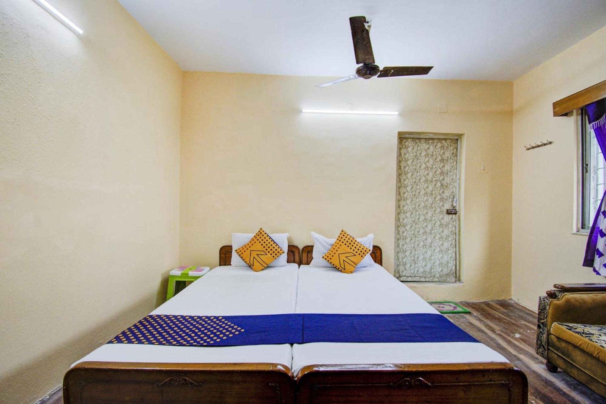 Spot On Dear Hotel Calcutta Calcutta Bara Bazar Eksteriør billede